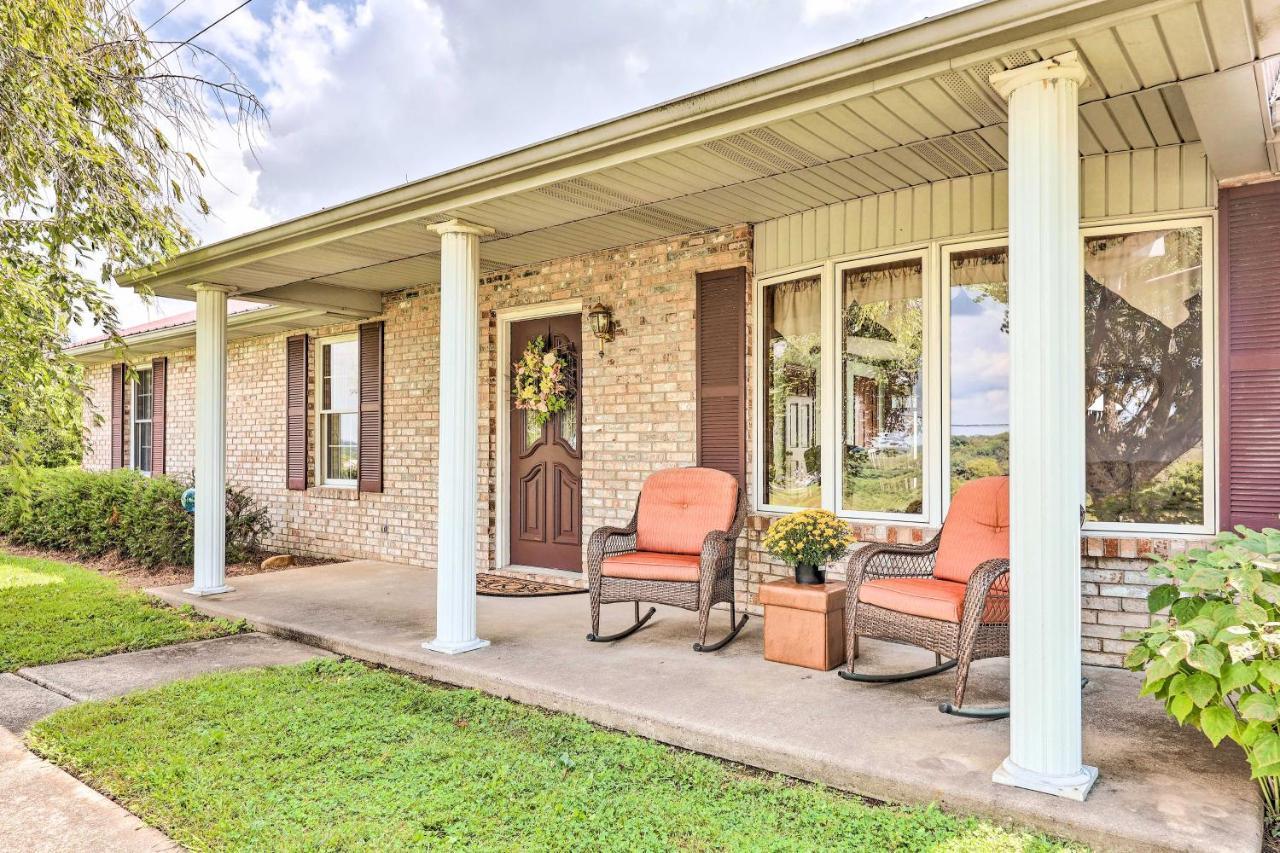 Charming Williamstown Retreat With Private Yardヴィラ エクステリア 写真